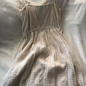Abercrombie & Fitch cream lacy dress